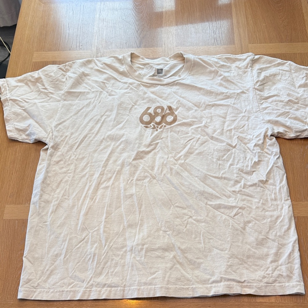 686 snowboard T-Shirt in Cream